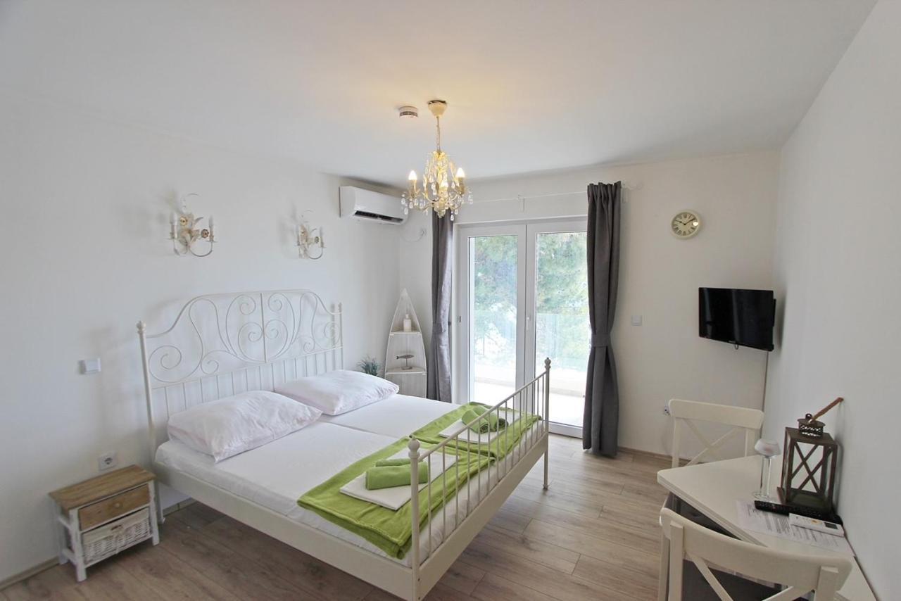 Villa Danica Murter Betina  Bagian luar foto