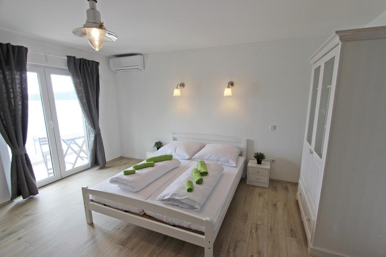 Villa Danica Murter Betina  Bagian luar foto