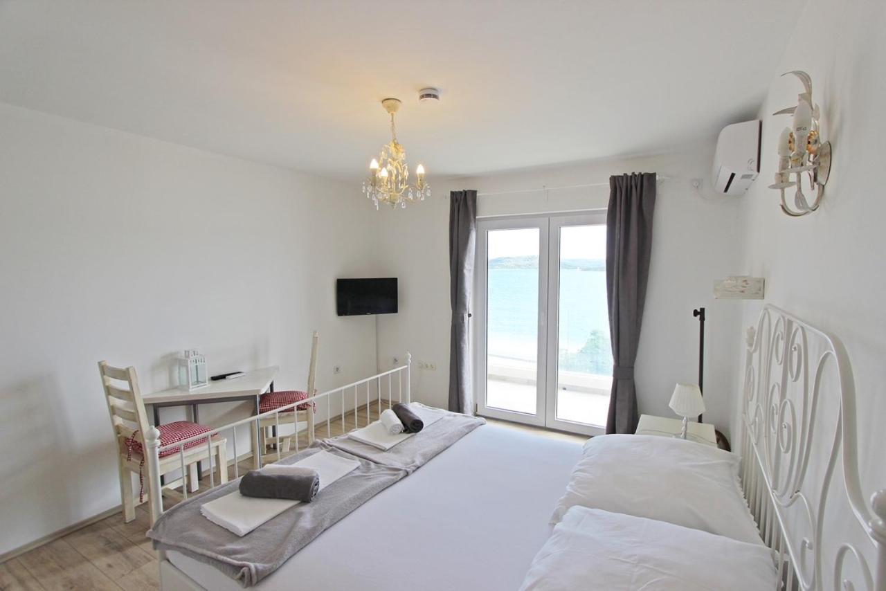 Villa Danica Murter Betina  Bagian luar foto